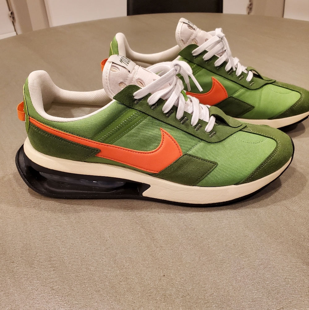 Nike Air Max Pre Day.